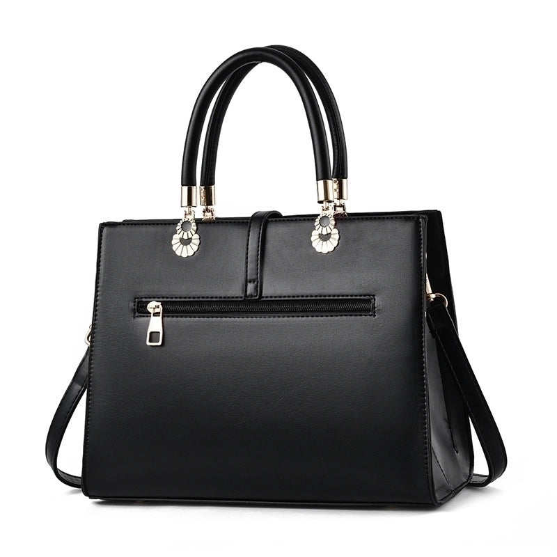 Women's Pu Leather Plaid Solid Color Elegant Vintage Style Square Zipper Buckle Handbag