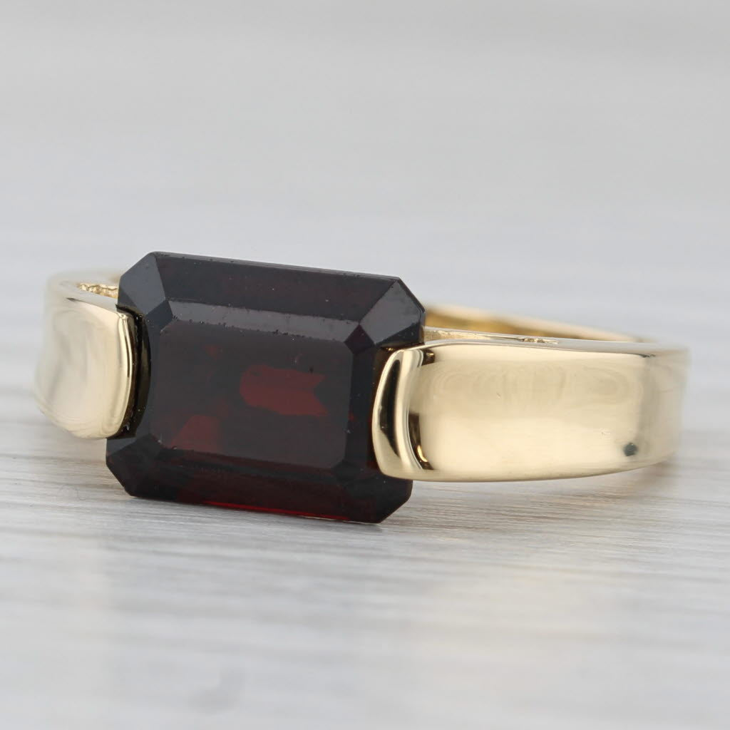 4ct Garnet Solitaire Ring 18k Yellow Gold Size 8.25