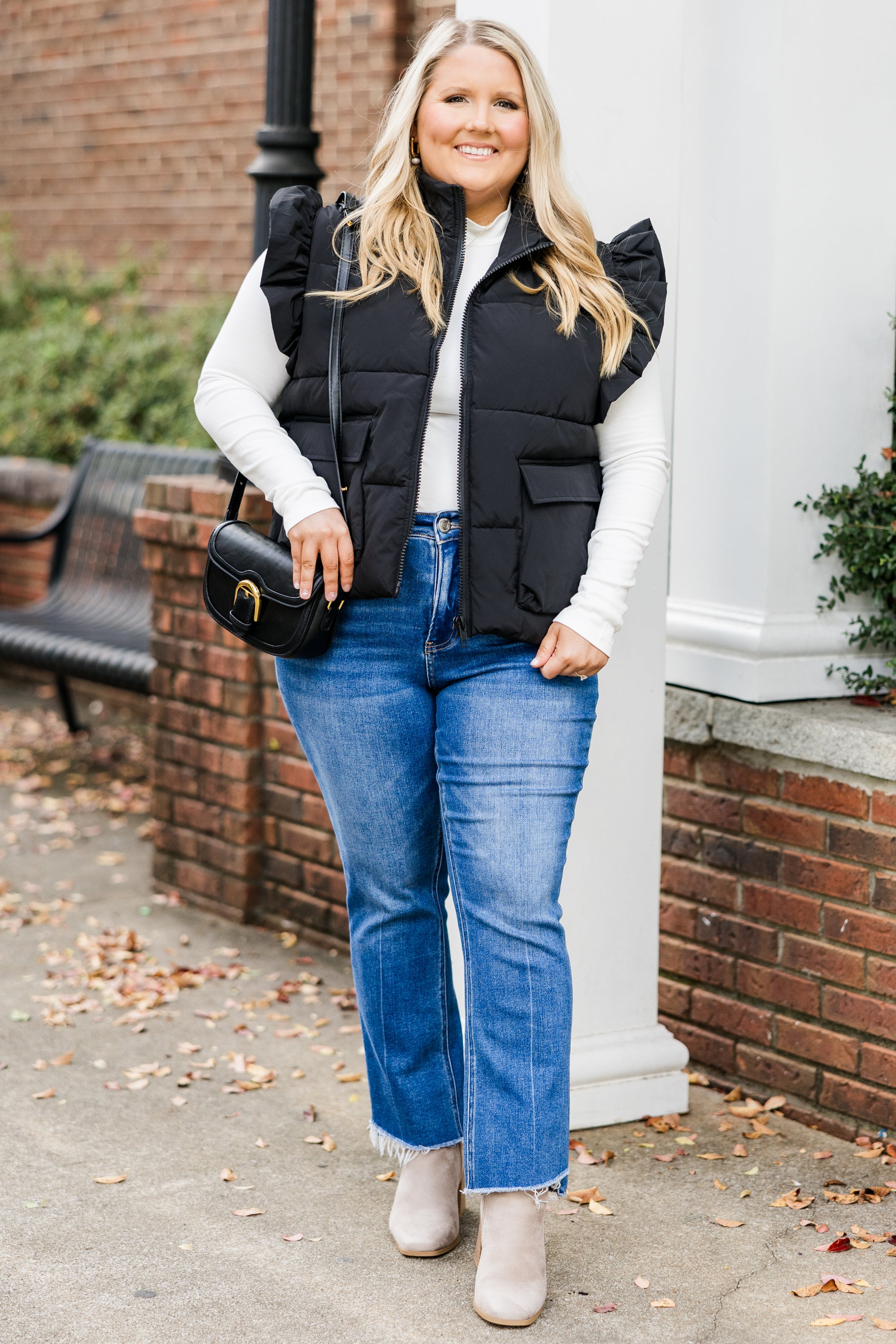 Cozy Ruffle Puff Vest. Black