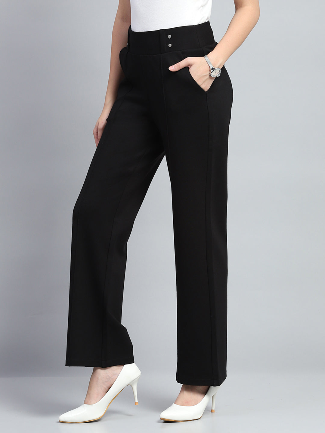 Women Black Solid Regular Fit Trouser