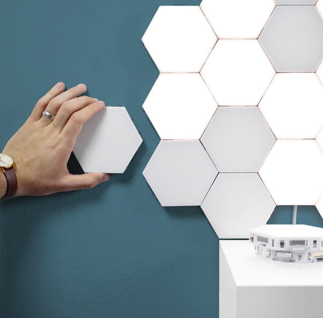 （ Promotion discount 60% last day）Touch sensor decorative light
