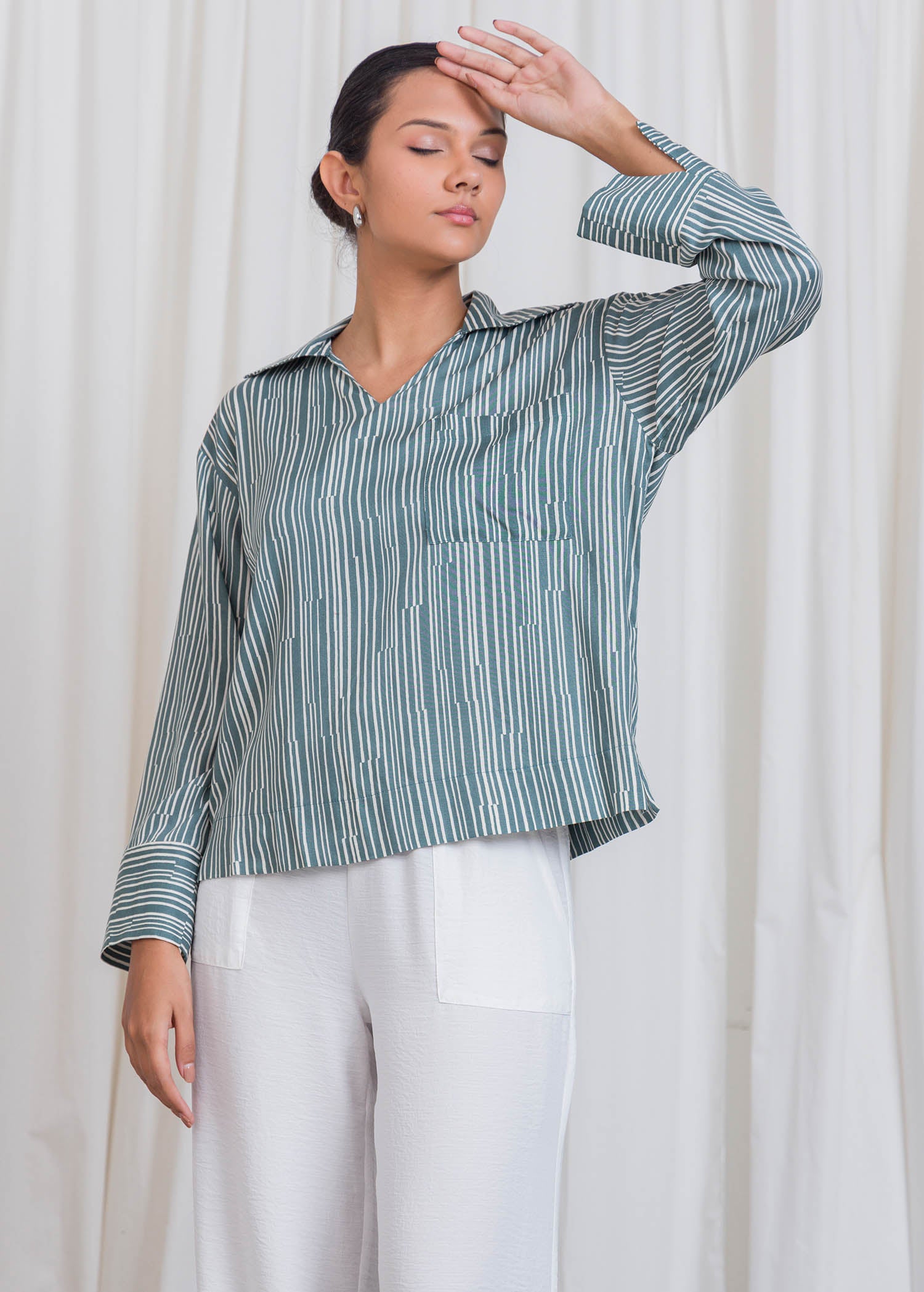 Wide Cuff Long Sleeve Blouse