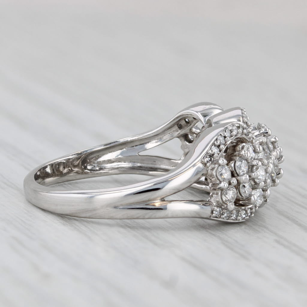 0.89ctw Diamond Cluster Ring 14k White Gold Size 8