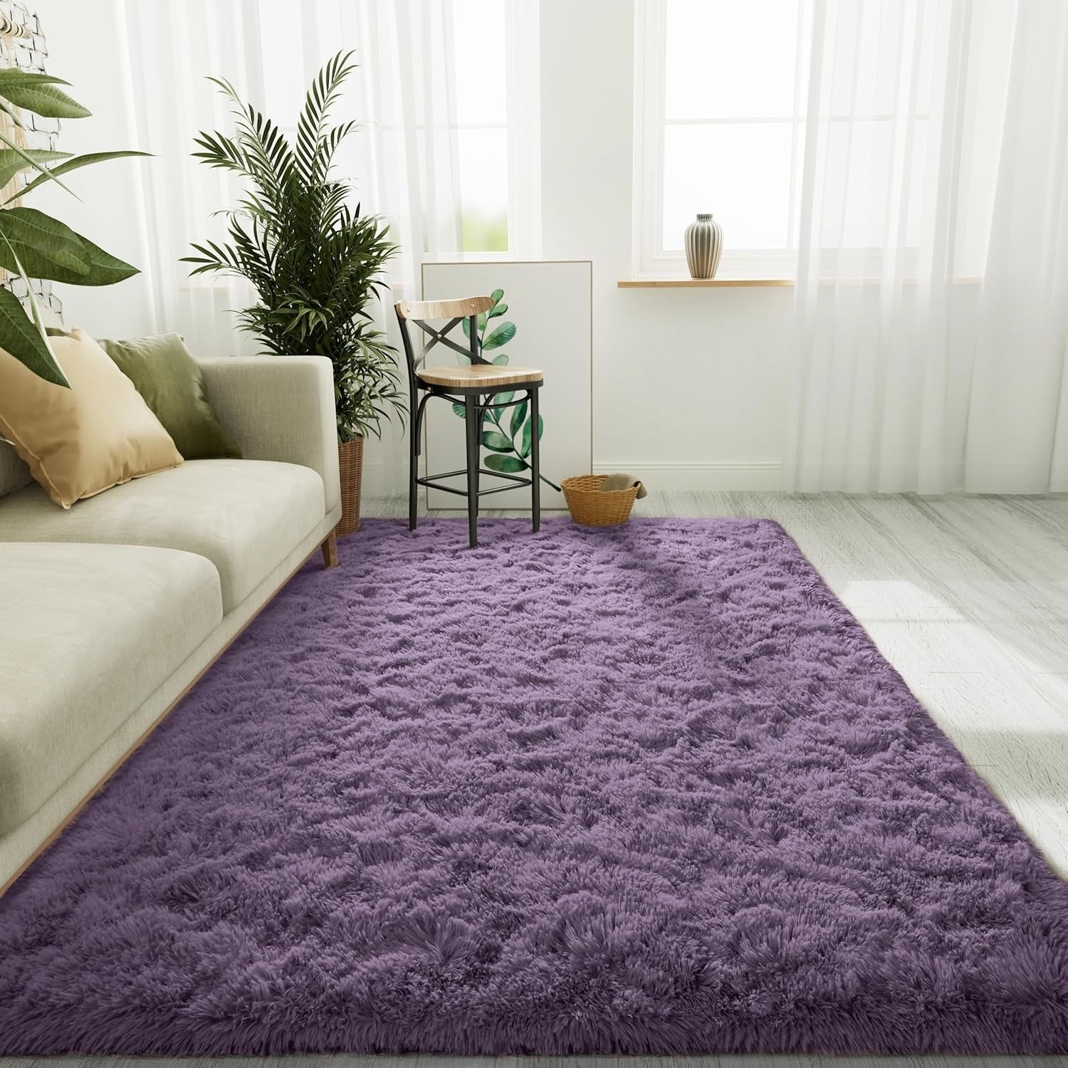 Faux Rabbit Fur Rug Carpet.  4x6 FT Fluffy Soft Area Rug