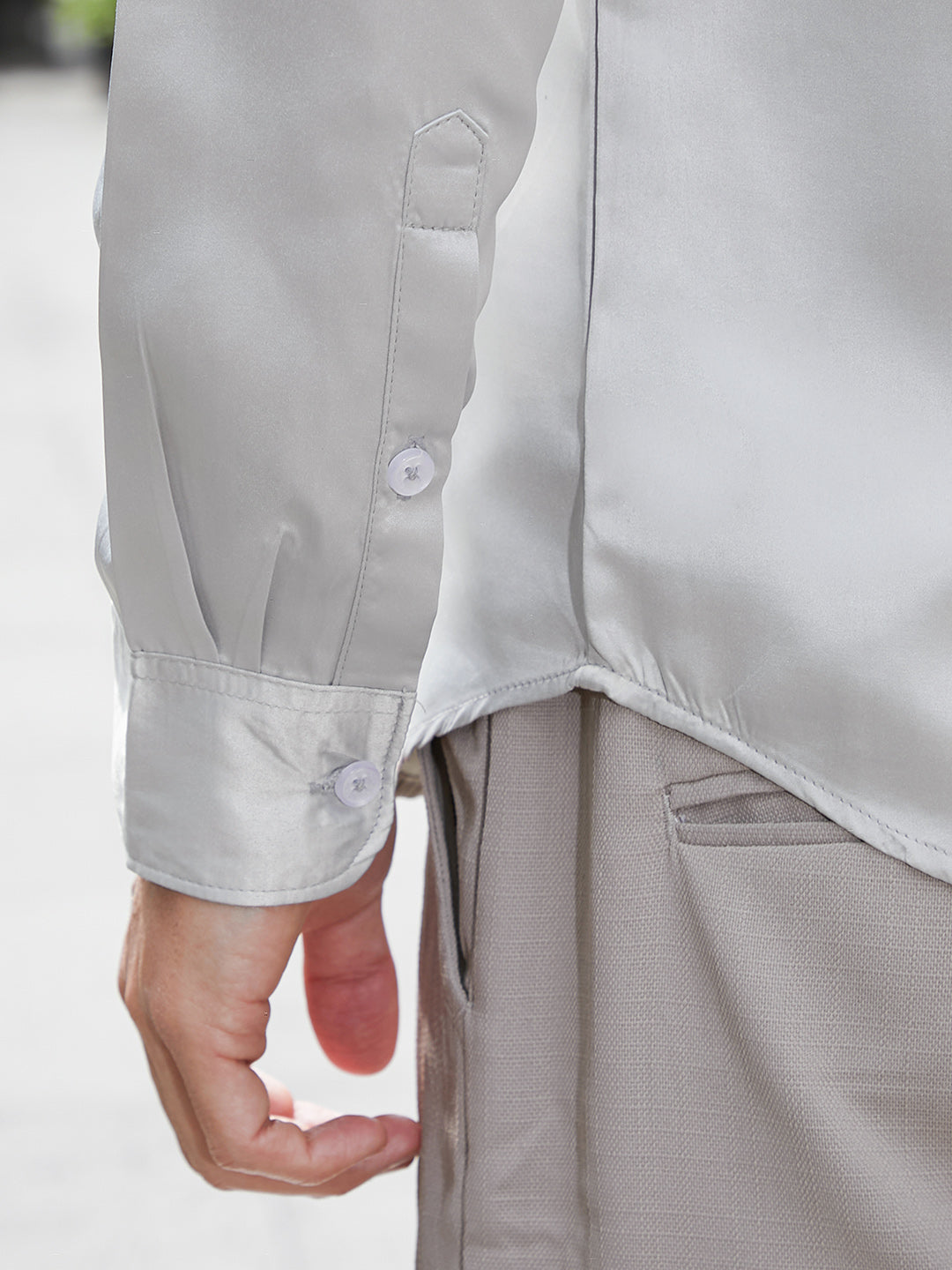 Pleated-Collar Shirt