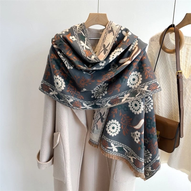 Women's Casual Retro Color Block Imitation Cashmere Flowers Scarf