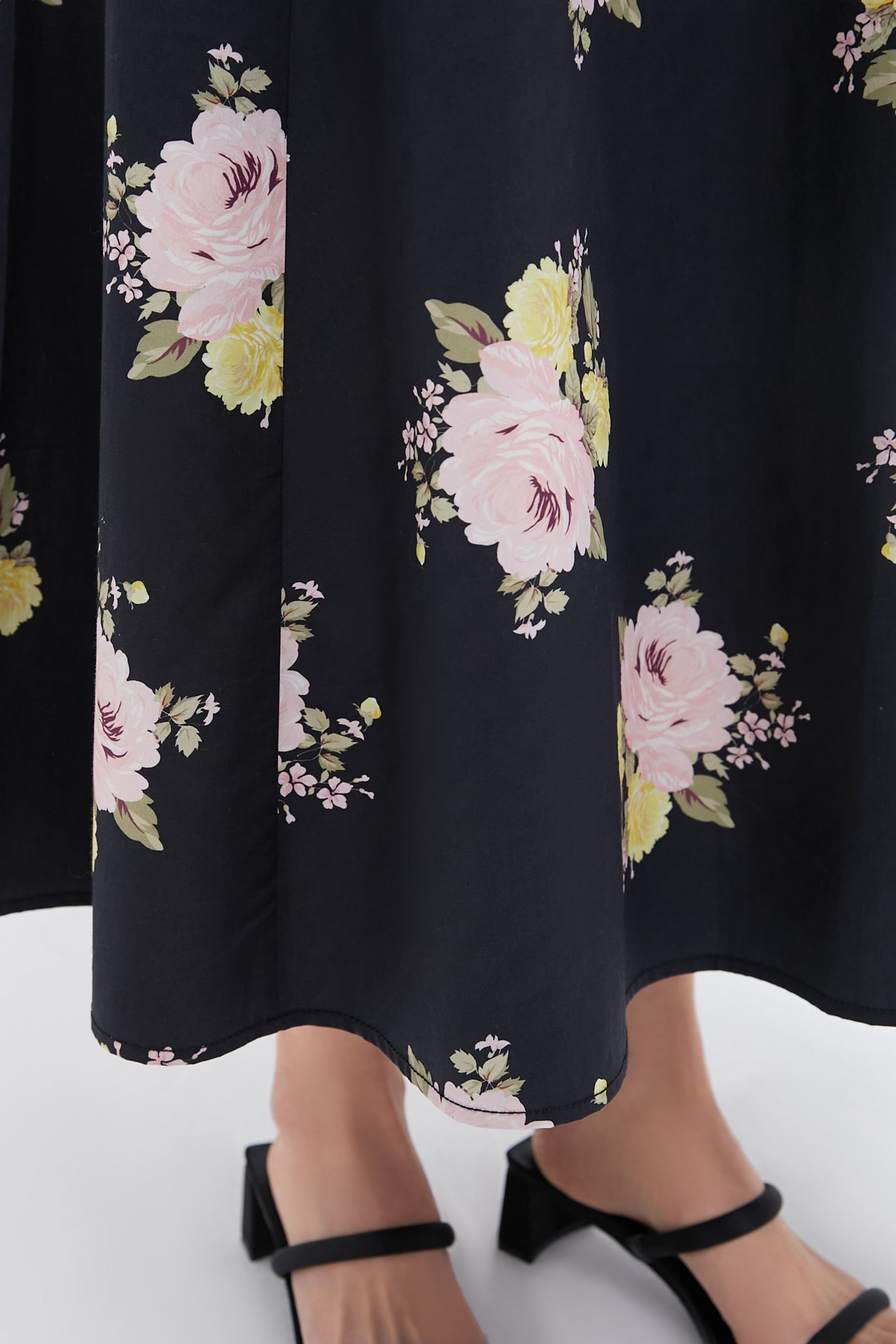 Black Posy Poplin Maxi Skirt