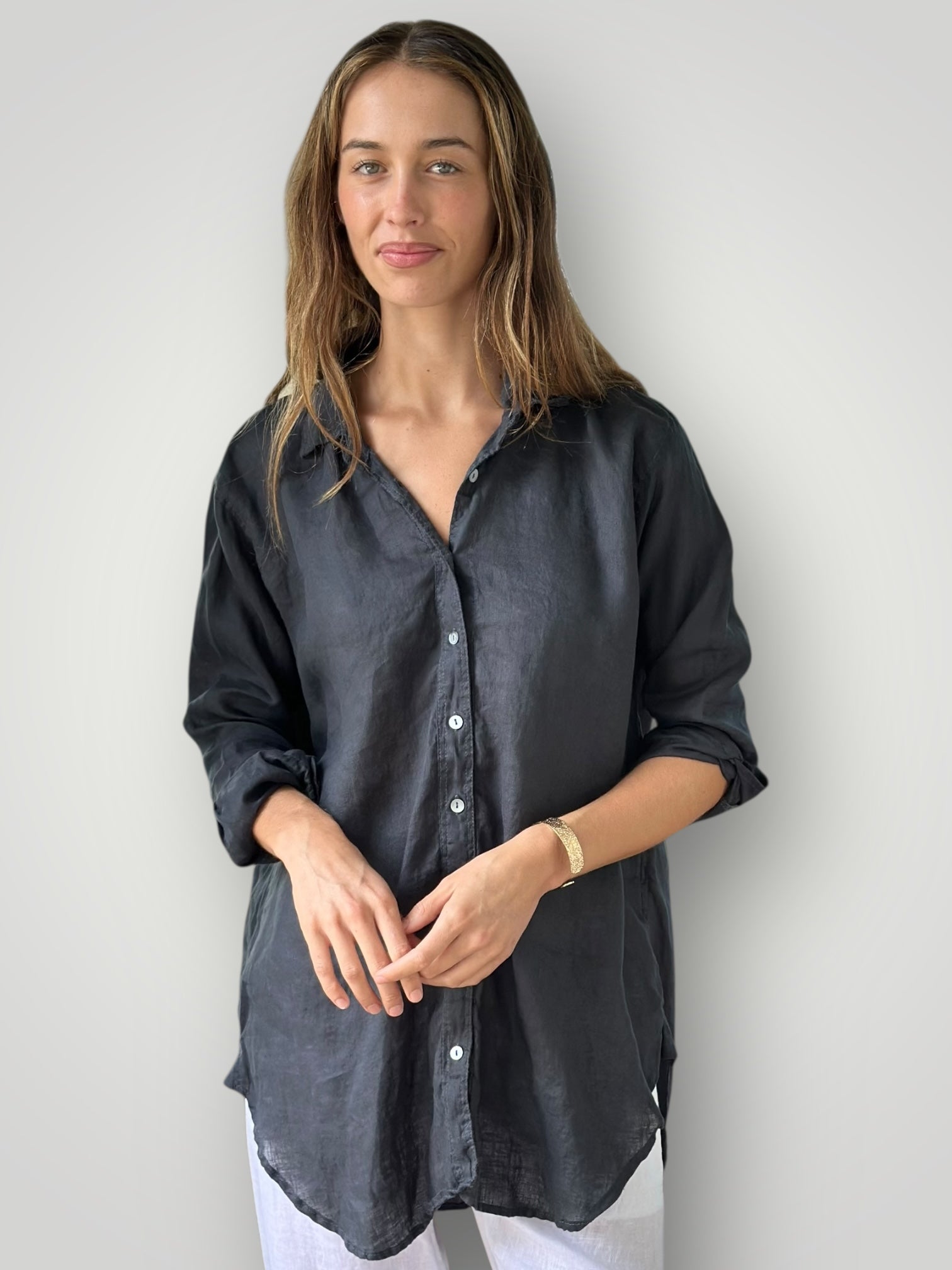 skyla shirt - charcoal linen