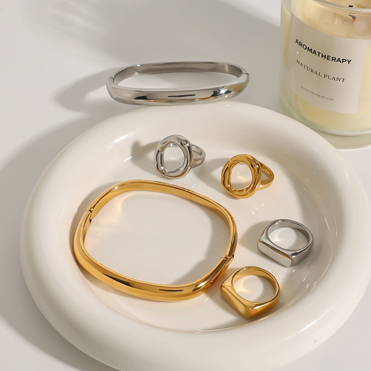 Jie Ding 18K Gold-Plated Stainless Steel Geometric Ring Buckle Bracelet Titanium Steel Jewelry