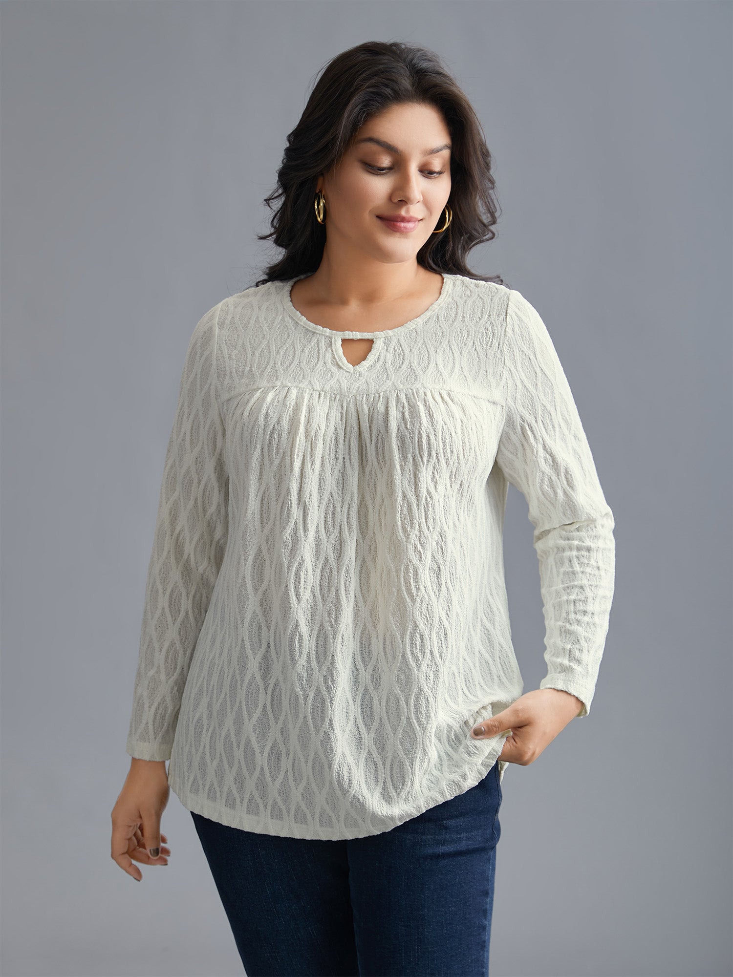 Textured Keyhole Gathered Knit Top