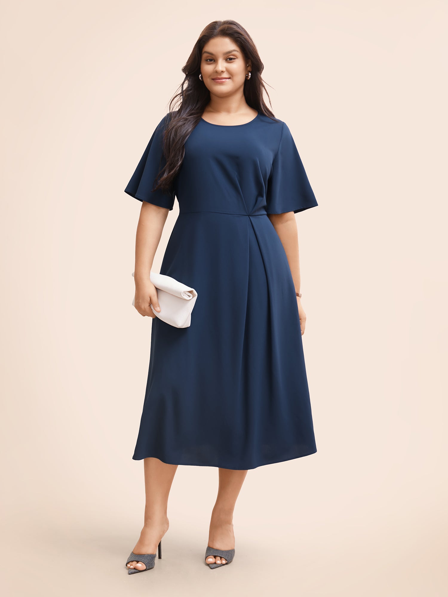 Plain Round Neck Plicated Detail Dress