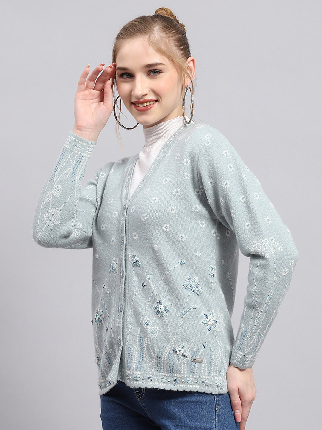 Women Blue Embroidered V Neck Full Sleeve Cardigan