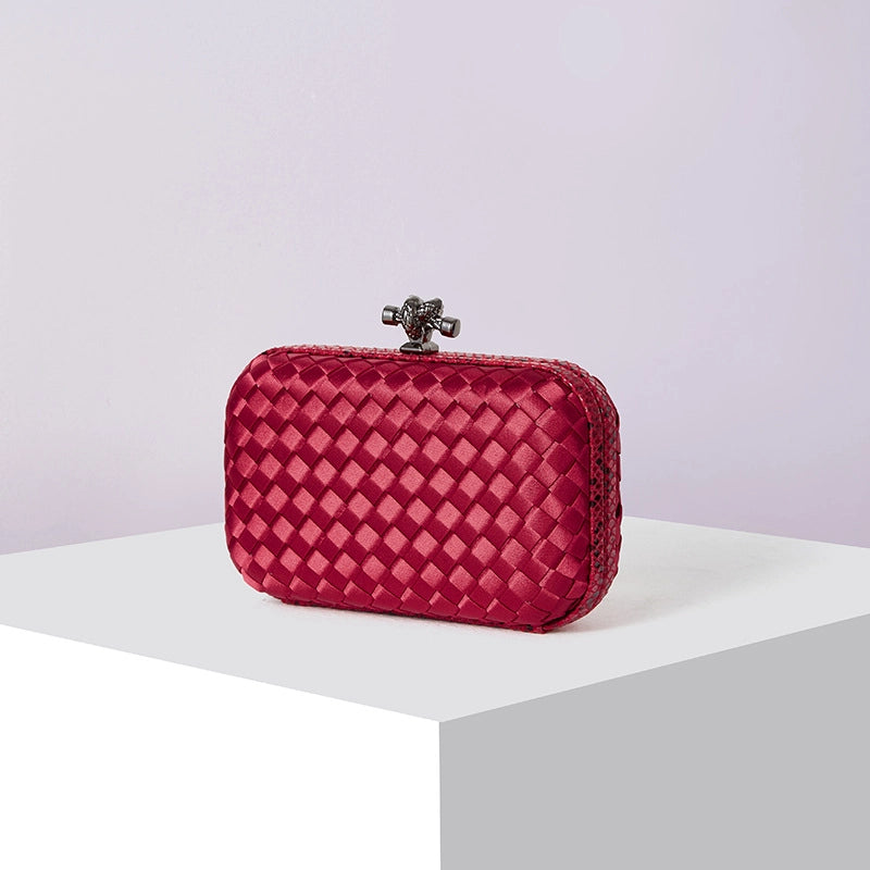 Factory Direct Sales Silk Hand-woven Women's Clutch Crossbody Simple Evening Bag Chain Pouch
