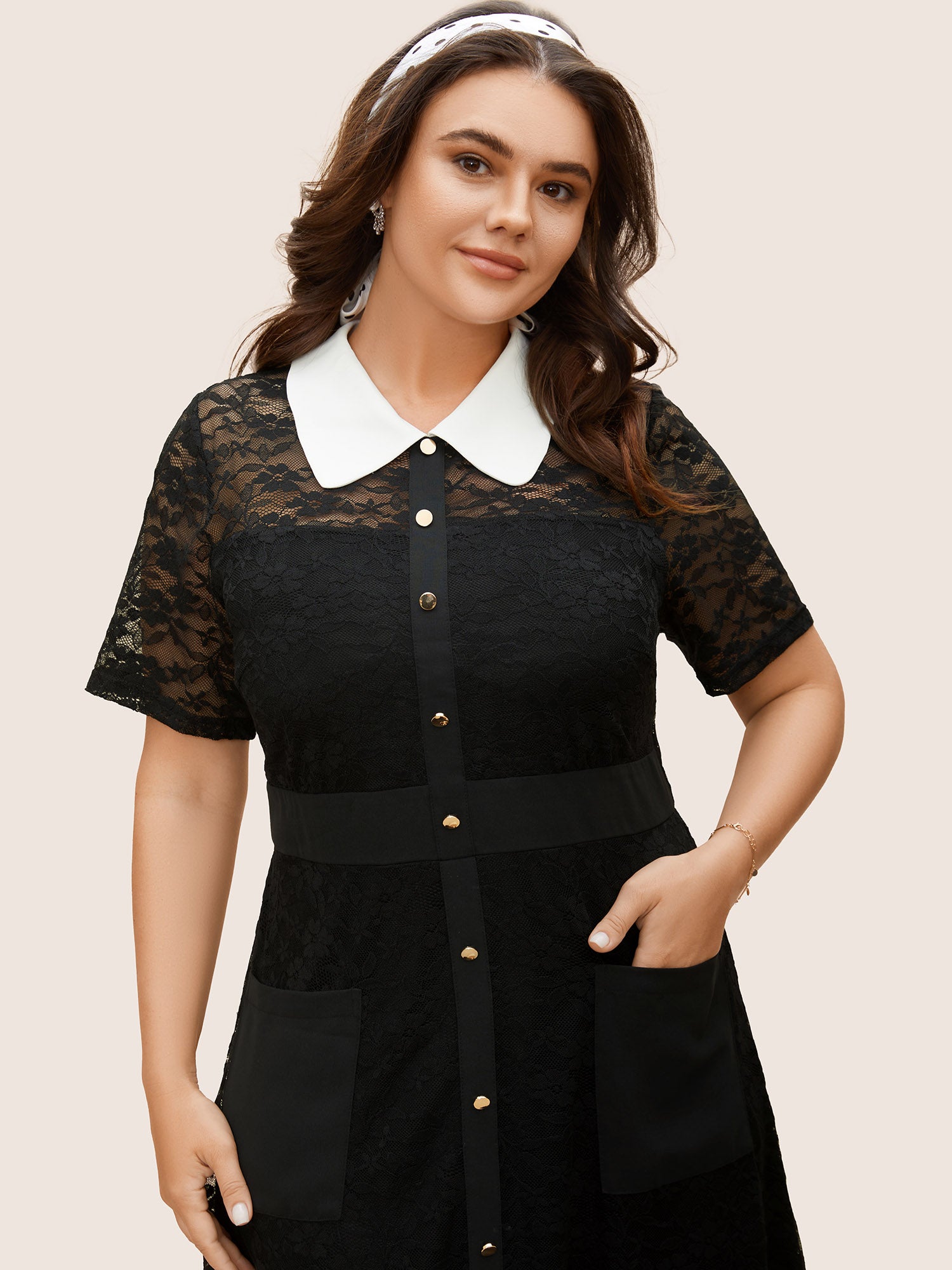 Contrasting Collar Front Placket Midi Dress