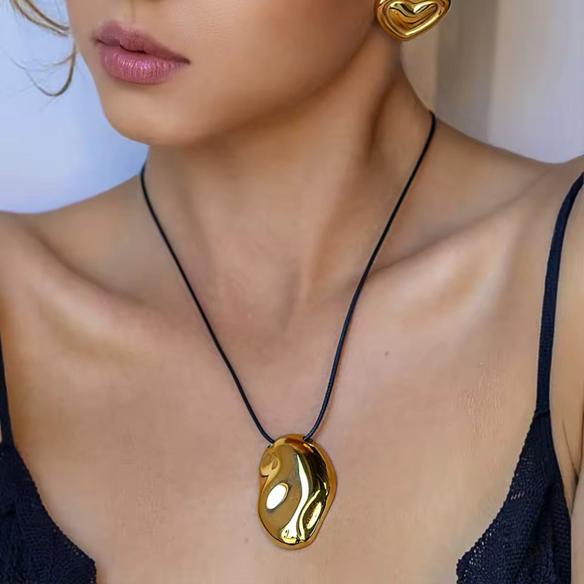 Jie Ding Black Rope Titanium Steel Necklace Niche Design Clavicle Chain Hot Style Stainless Steel