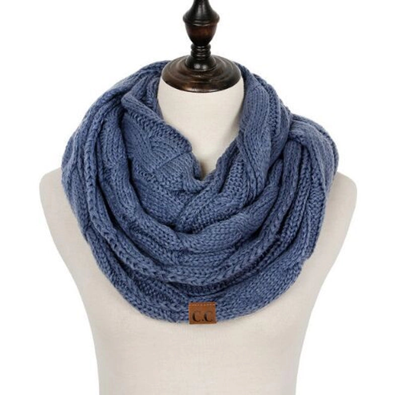 Women's Streetwear Solid Color Knit Scarf