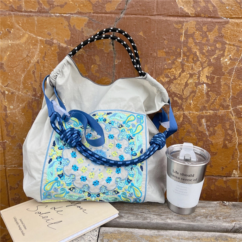 Women's Medium Polyester Animal Plant Streetwear Square Open Shopping Bags