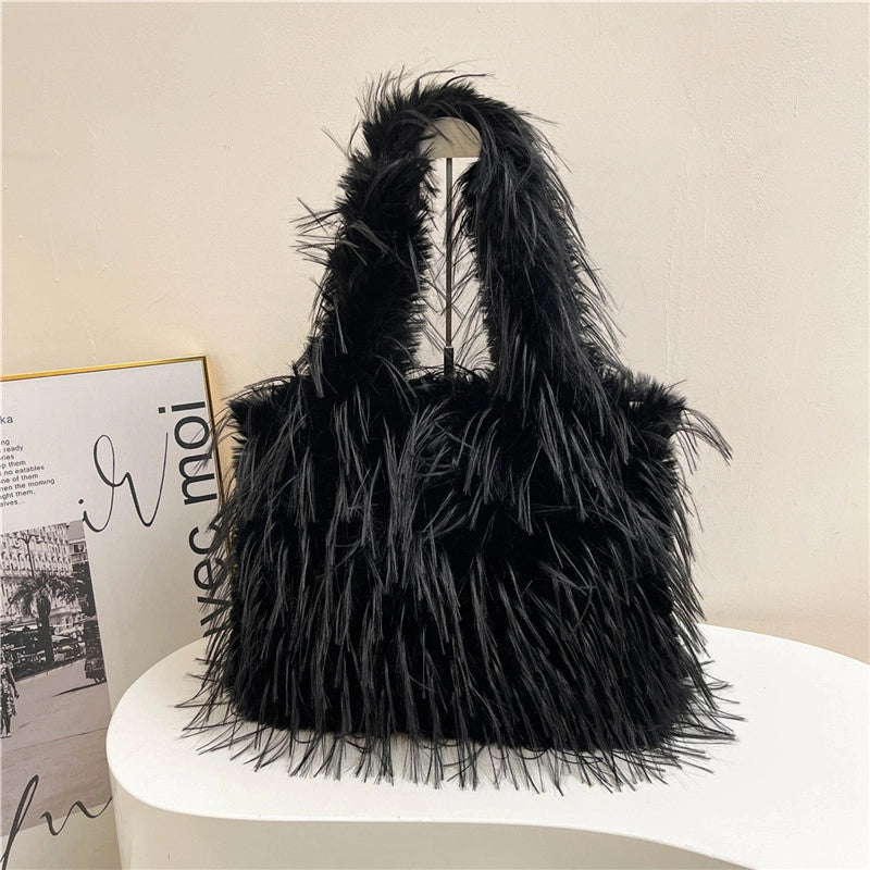 Large Capacity Plush Bag Women's Western Style Tassel Shoulder Bag Tote Bag Furry Bag
