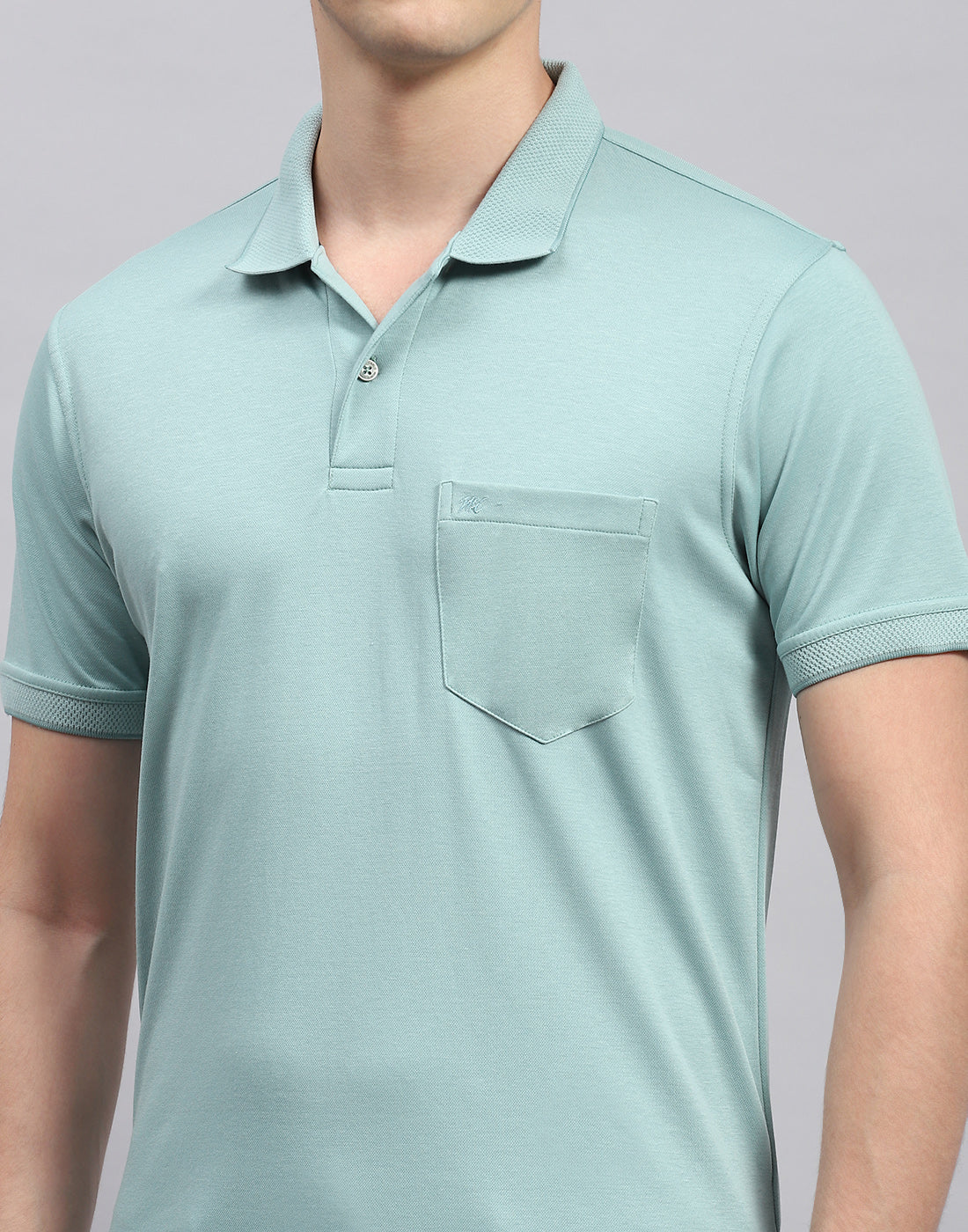 Men Sea Green Solid Collar Neck Half Sleeve T-Shirt