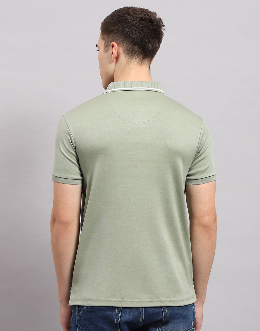 Men Olive Solid Polo Collar Half Sleeve T-Shirt