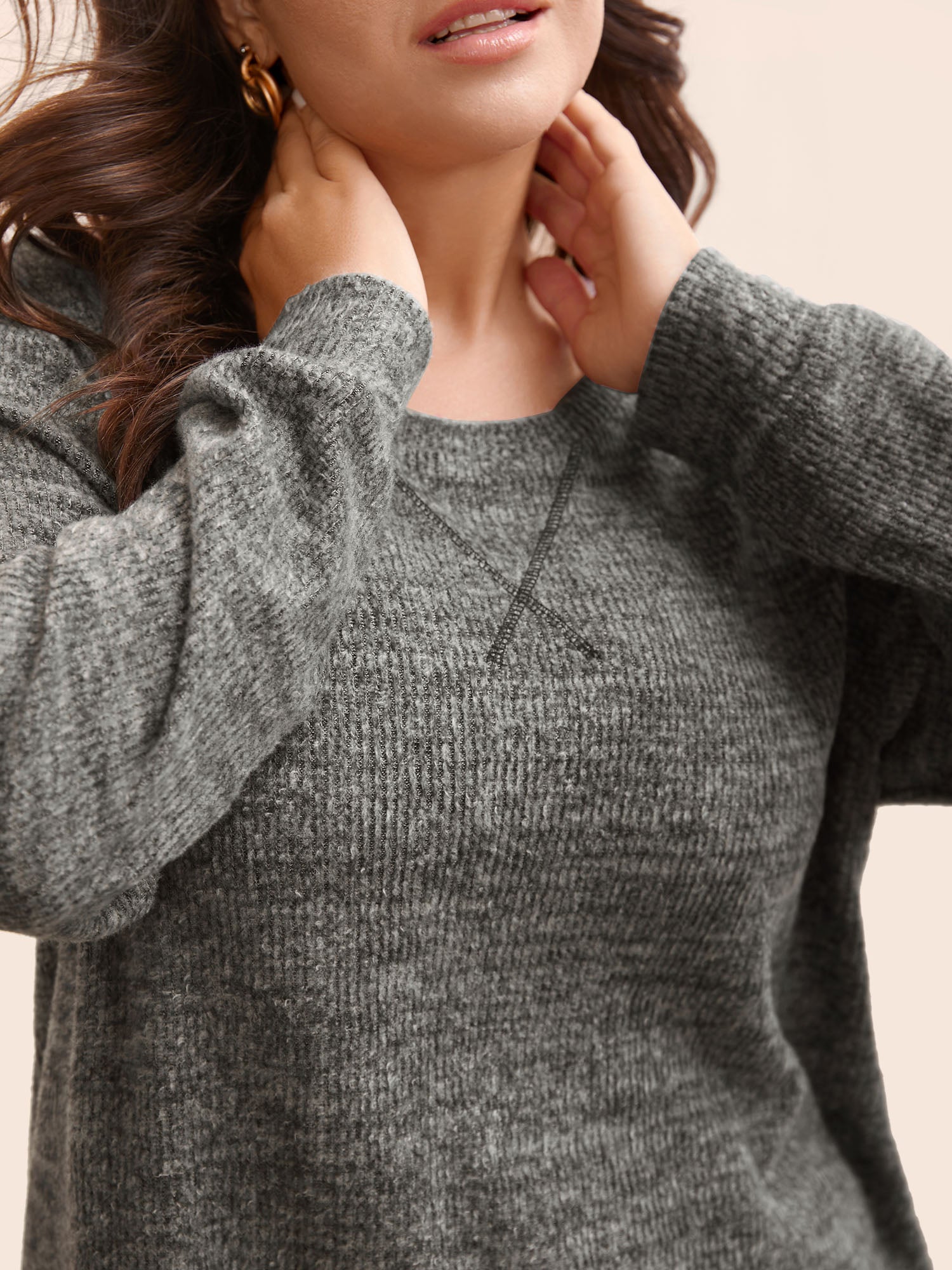 Solid Heather Round Neck Stitch Sweatshirt