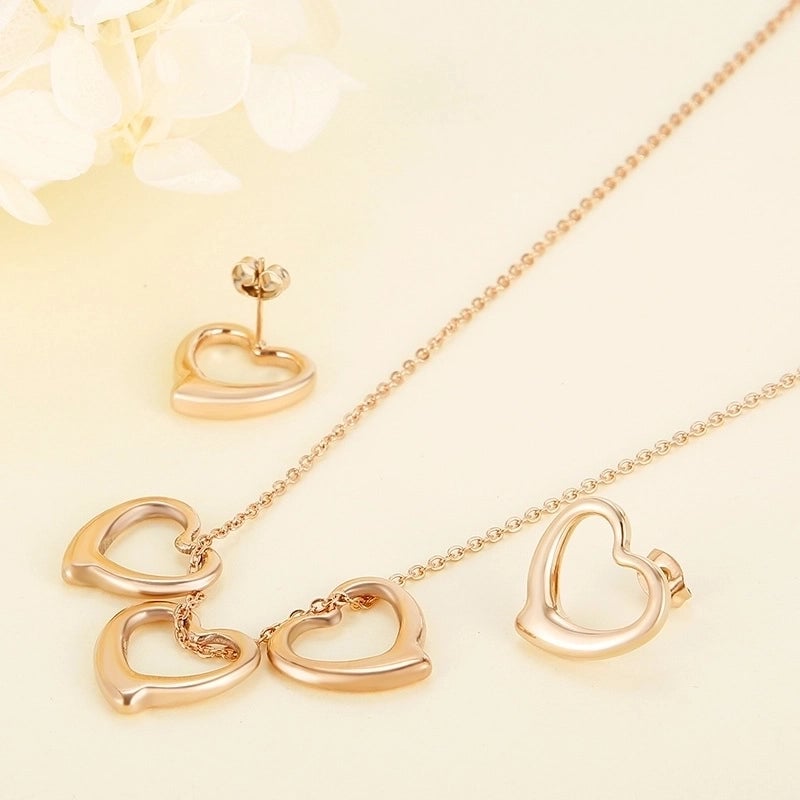 Titanium Steel 18K Gold Plated Fashion Heart