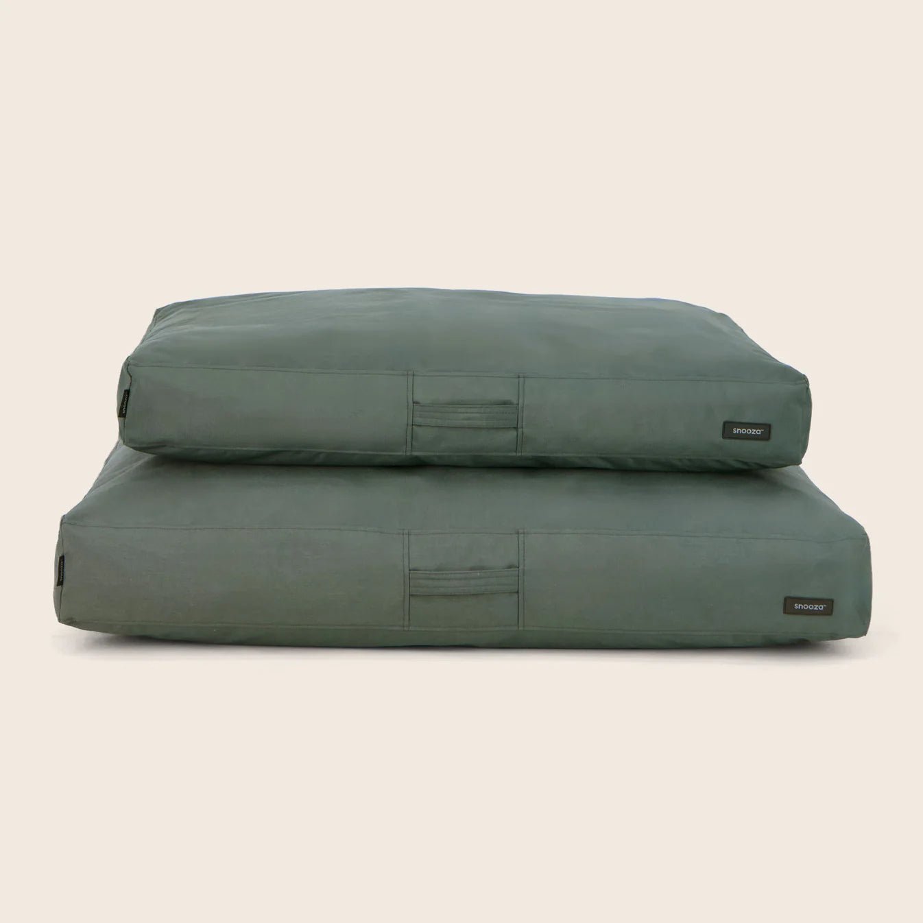 Modern D1000 Outdoor Dog Bed - Eucalyptus