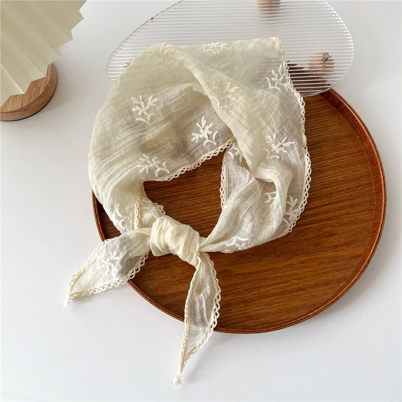 Women's Sweet Flower Knit Silk Scarf