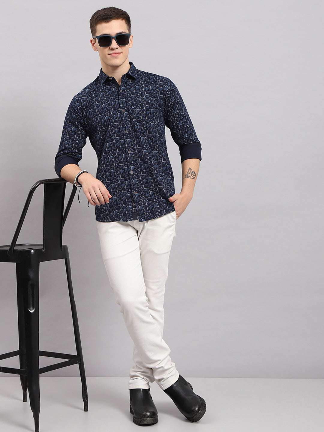 Men Navy Blue Printed Collar Full Sleeve Shirt