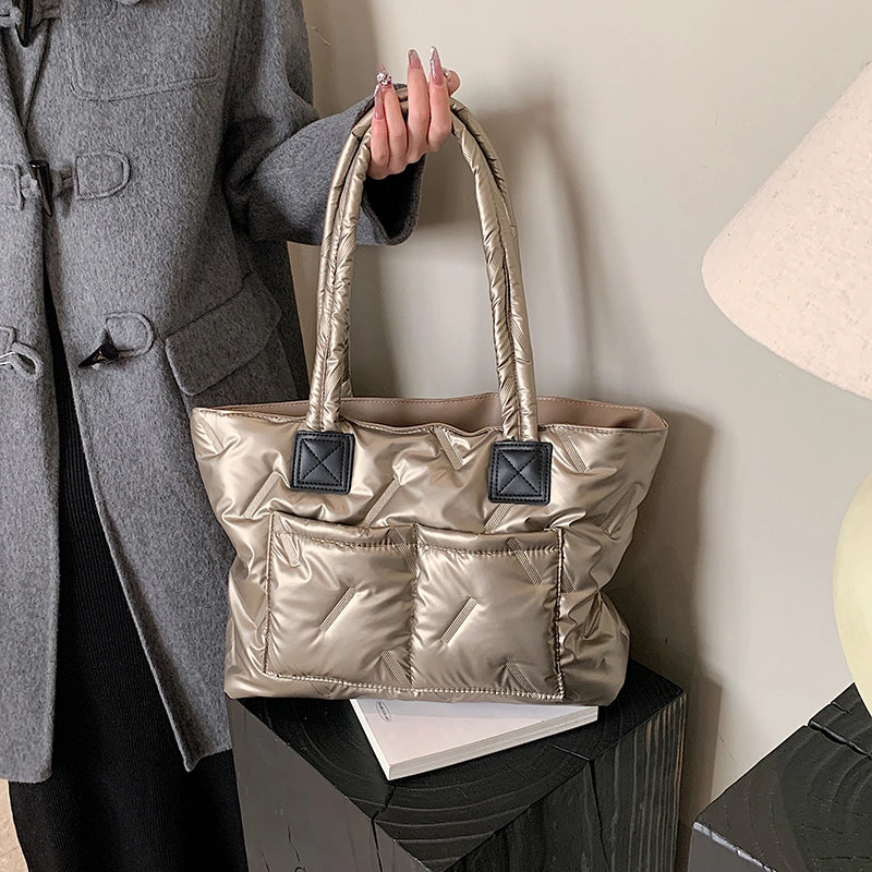 Women's Nylon Solid Color Vacation Streetwear Sewing Thread Square Zipper Tote Bag