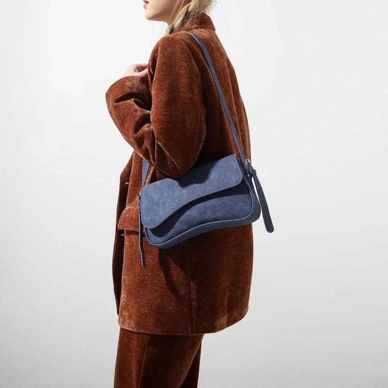 Women's Pu Leather Solid Color Vintage Style Classic Style Sewing Thread Square Flip Cover Crossbody Bag
