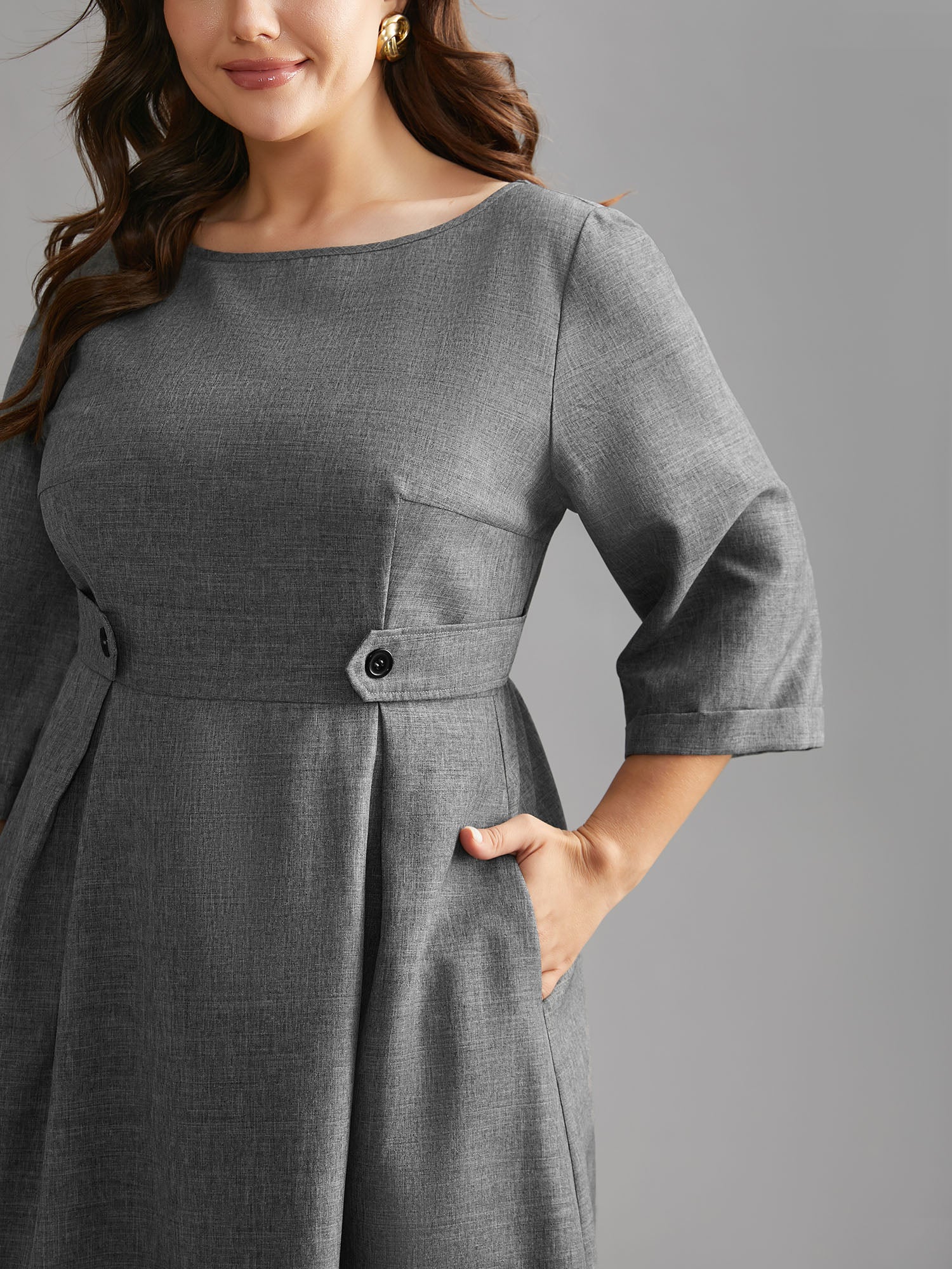 Buckled Waist Loops Pleated Midi Dress