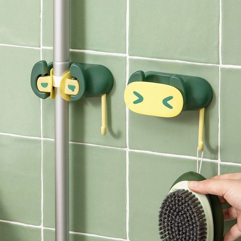 🔥Wall Mounted Mop Organizer-Buy 5 Get Extra 3 Free & Free Shipping(Save $30 Only !)