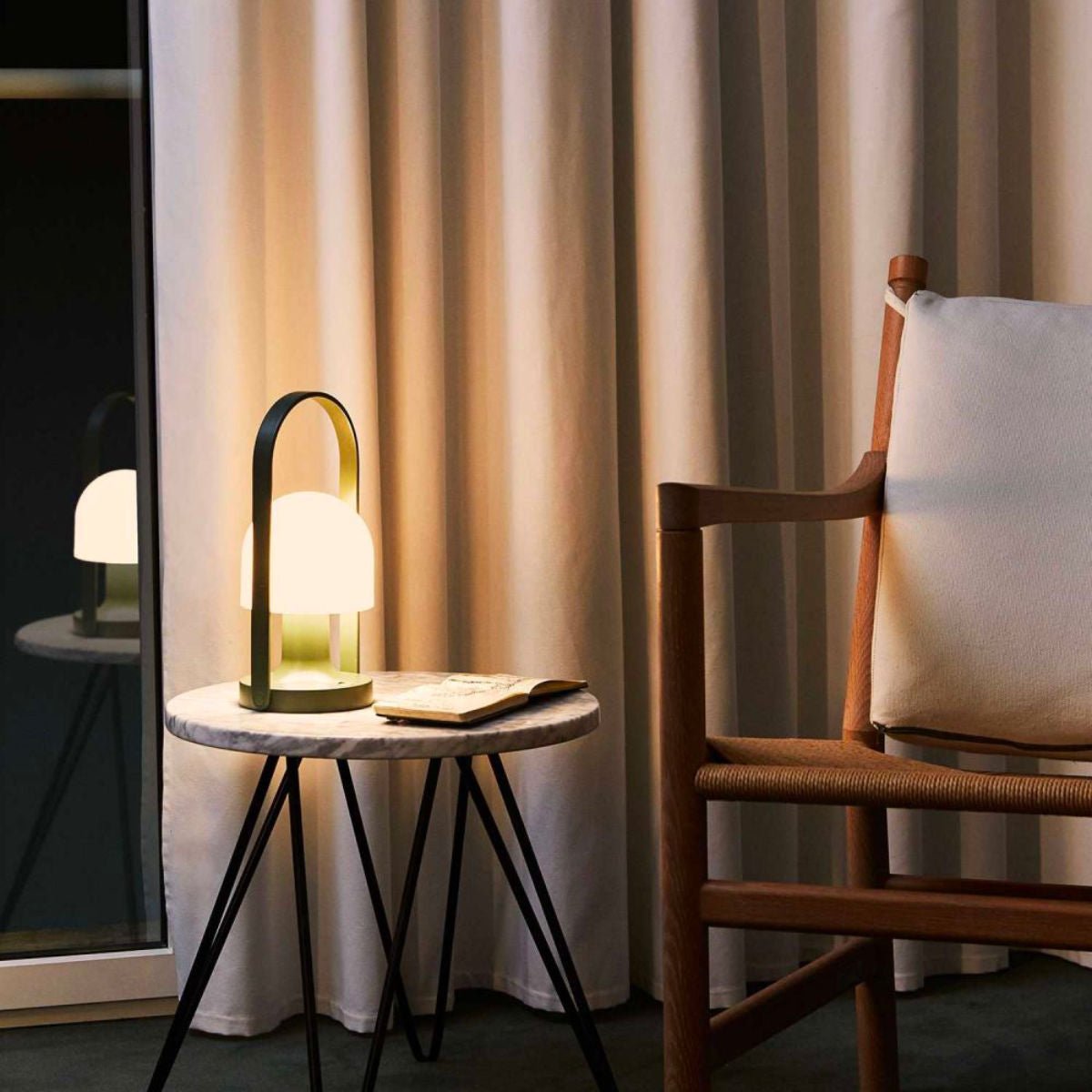 Marset Follow Me Rechargeable Lamp . Green