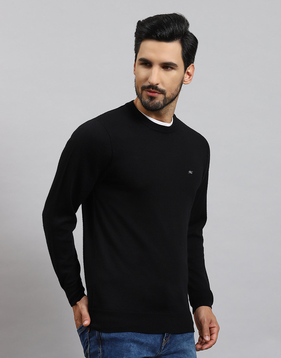 Men Black Solid Round Neck Full Sleeve Pullover