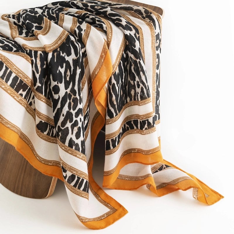 Women's Elegant Leopard Satin Silk Scarf