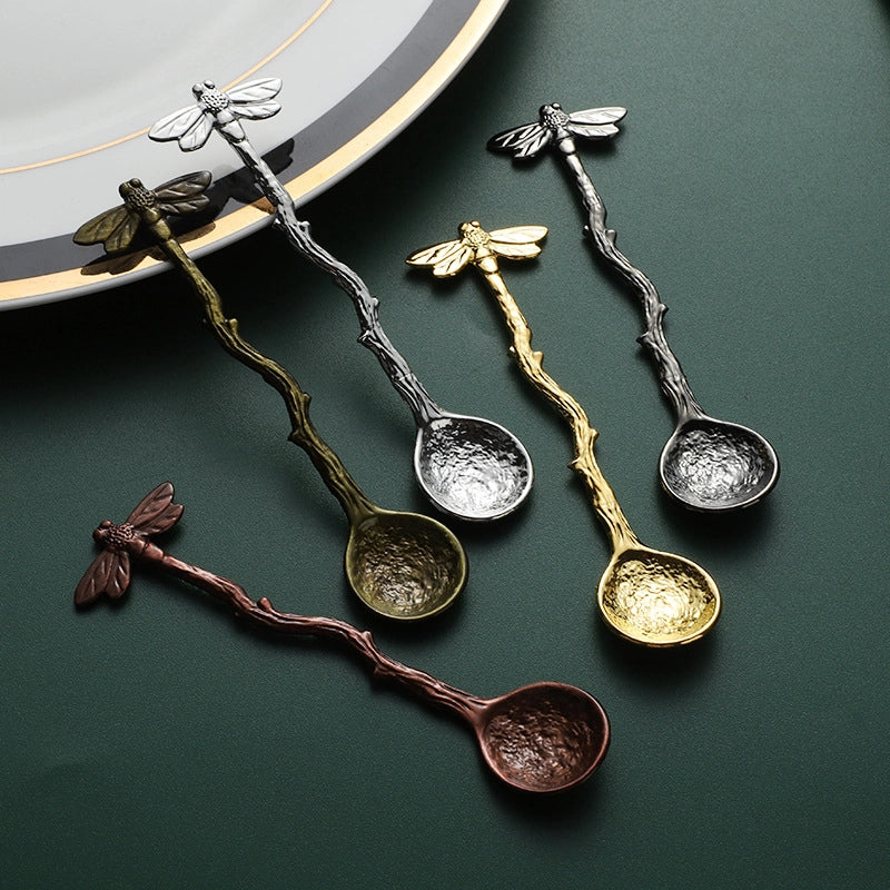 Retro Carved Hammer Pattern Zinc Alloy Spoon 1 Piece