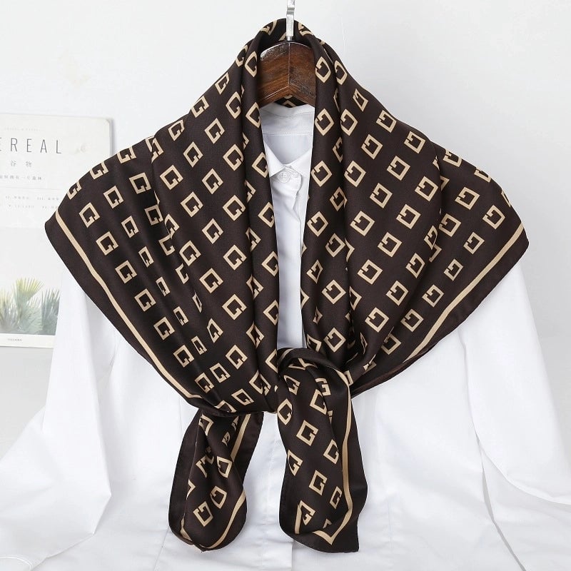 Women's Casual Printing Satin Polyester Silk Scarf