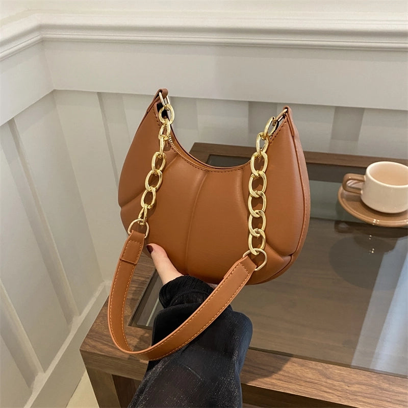 Women's Medium Pu Leather Solid Color Streetwear Zipper Underarm Bag