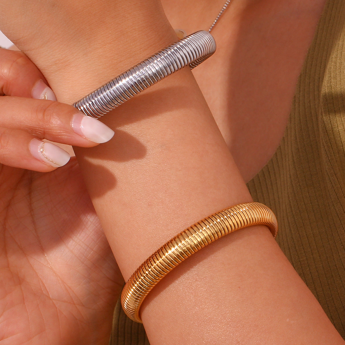 Women Fashion Geometric Stainless Steel 18K Gold Plated Bangles