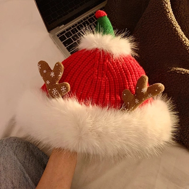 Women's Minimalist Elk Jingling Bell Snowflake Elk Wool Cap