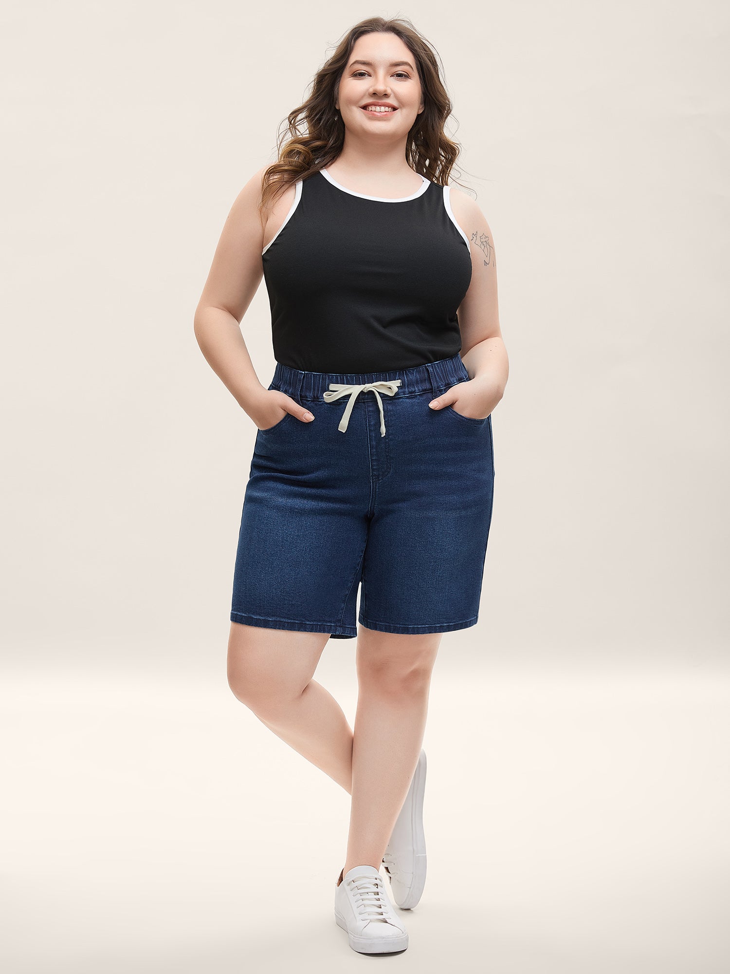 Stretchy Waist Tie Straight-Leg Denim Shorts