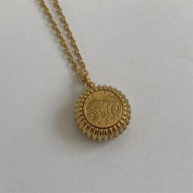 201 Stainless Steel 304 Stainless Steel Gold Plated Retro Plating Constellation Pendant Necklace