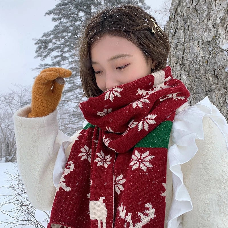 Christmas Elk Big Scarf Women's Autumn And Winter Versatile Cute Girl's Heart Long Knitted Wool Scarf Winter Warm
