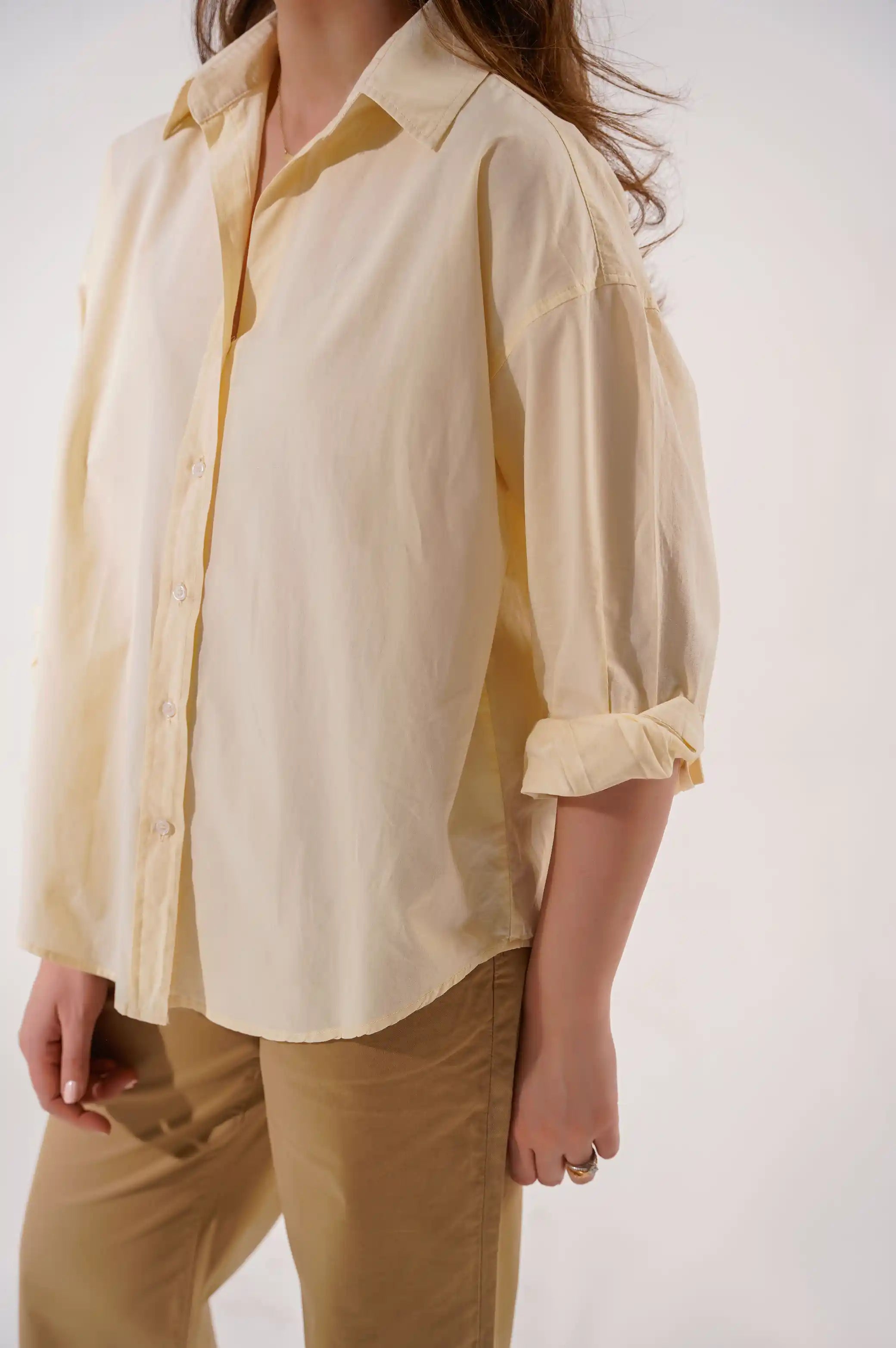 OVERSIZED BUTTON DOWN SHIRT