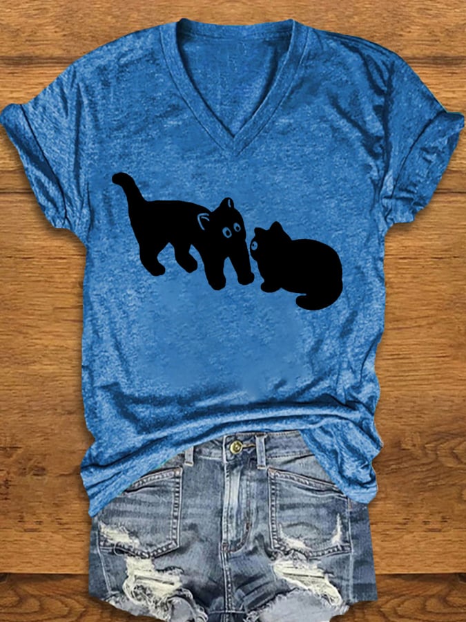 Women's Fun Black Cat Print V-Neck T-Shirt