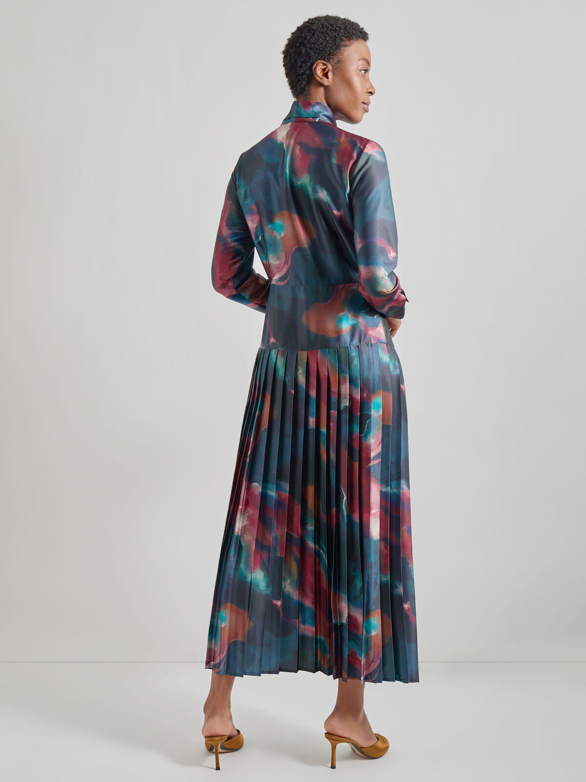 Tie Neck Pleated A-Line Maxi Dress