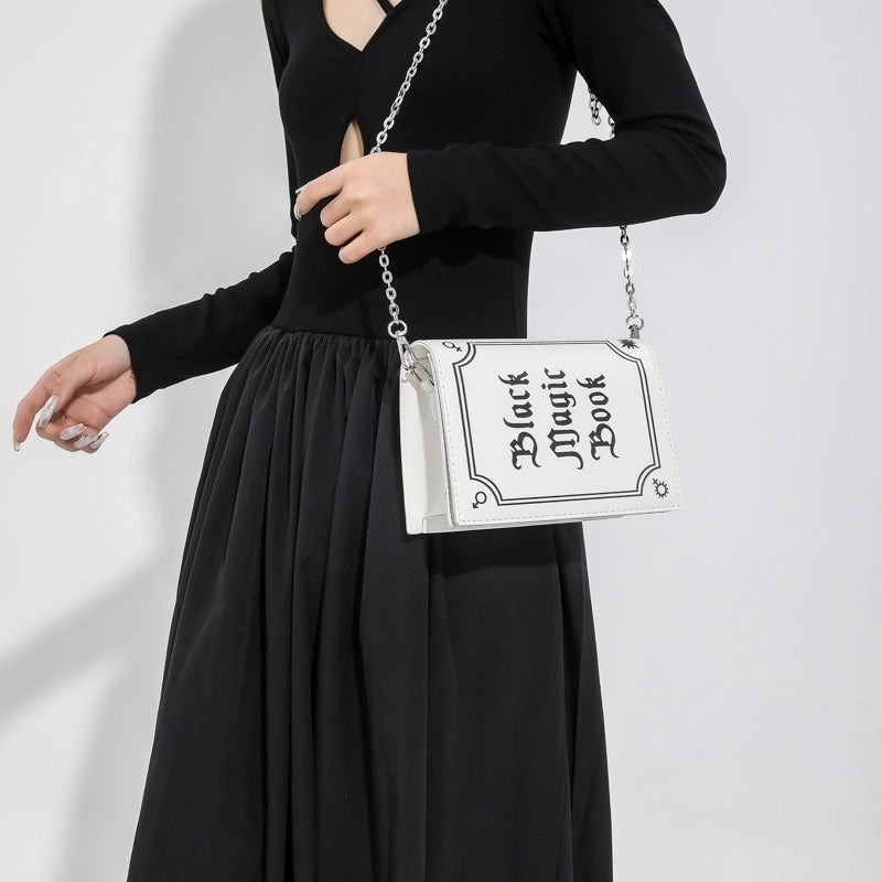 Women's Pu Leather Portrait Animal Letter Vintage Style Punk Maximalism Sewing Thread Square Hidden Buckle Flip Cover Crossbody Bag