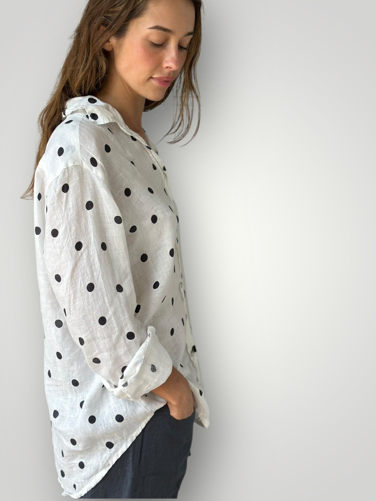 erika shirt -  charcoal spot linen