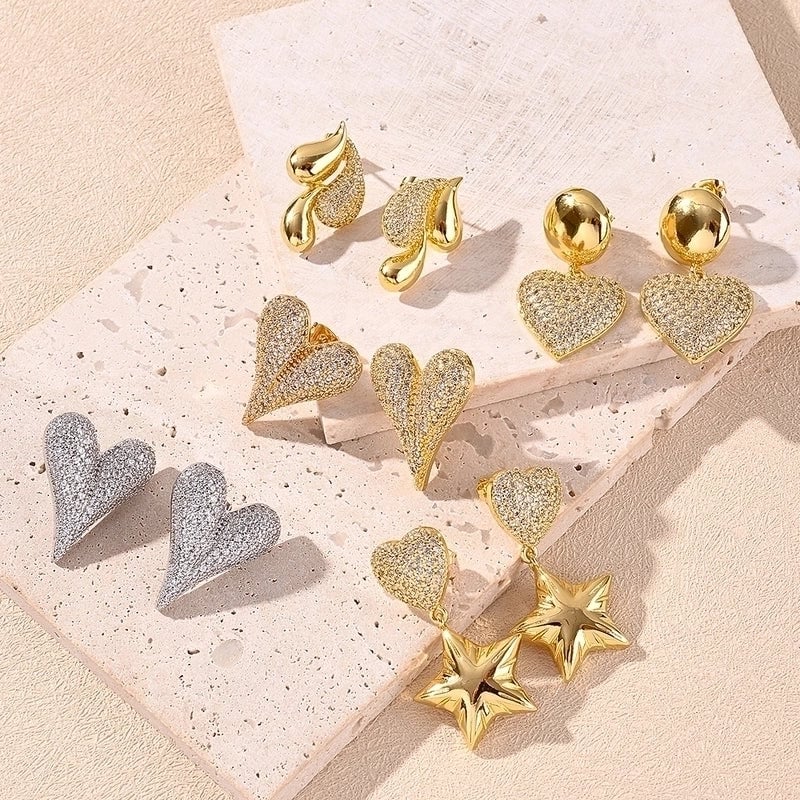 1 Pair IG Style Vacation Modern Style Heart Shape Polishing Plating Inlay Copper Zircon 18K Gold Plated White Gold Plated Ear Studs